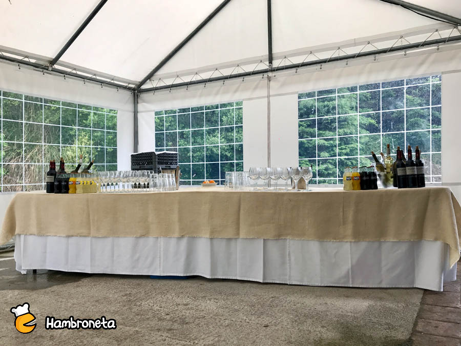 Boda Hambroneta Nuria y Angel Pagaigoikoa barra bar
