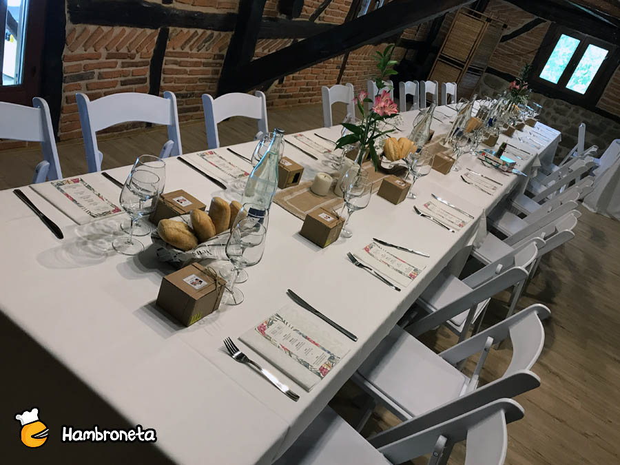 Boda Hambroneta Nuria y Angel Pagaigoikoa comedor mesa