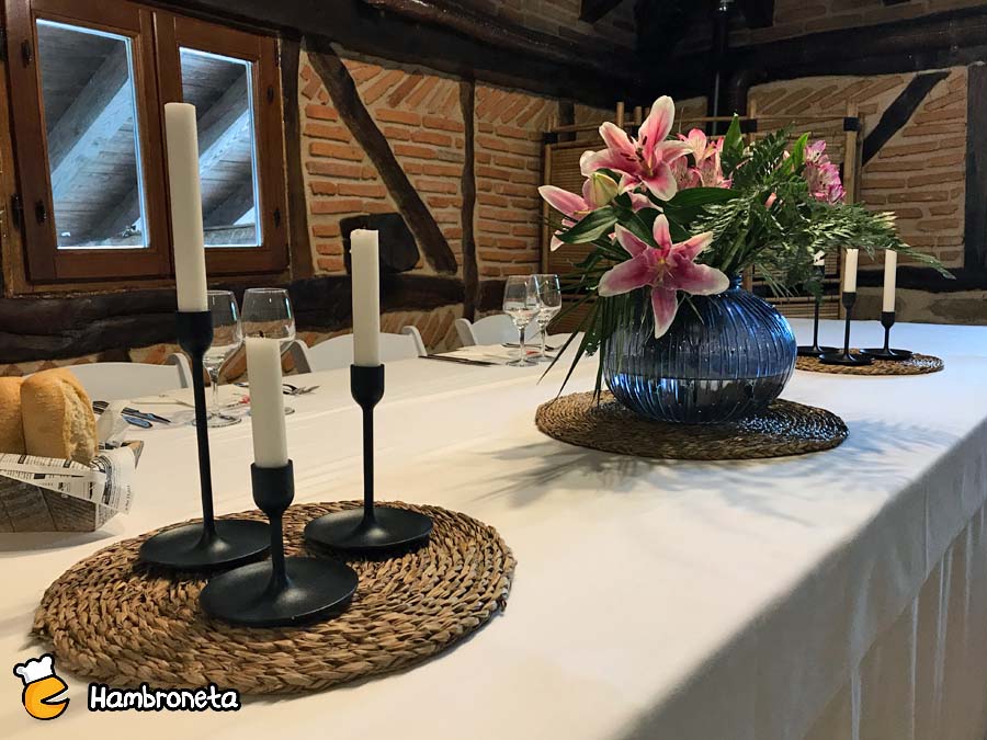 Hambroneta boda catering Aralia Inaki comedor mesa presidencial