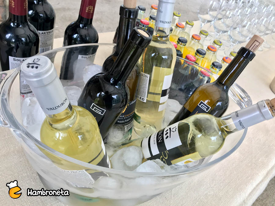 Boda Hambroneta Nuria y Angel Pagaigoikoa vino