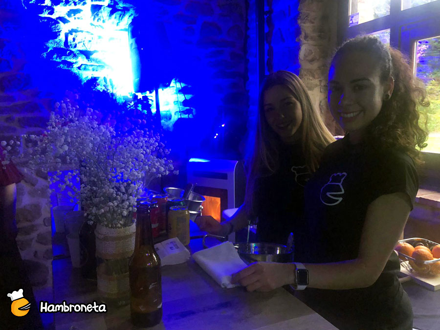 Hambroneta Catering Boda Tamara Miki Casa Rural Pagaigoikoa barra noche