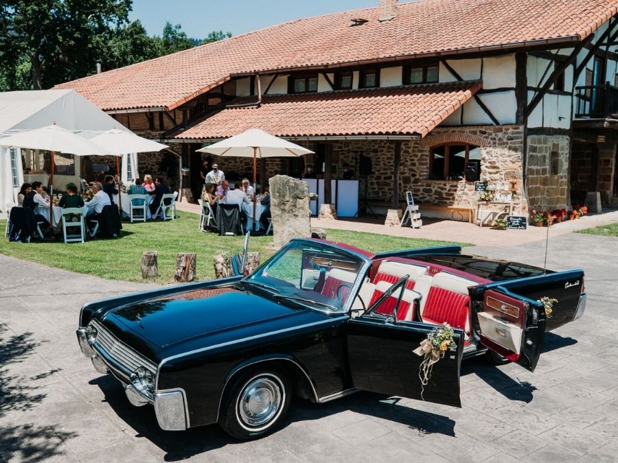 Boda hambroneta organizacion catering Teresa Aitor lincoln en casa rural pagaigoikoa