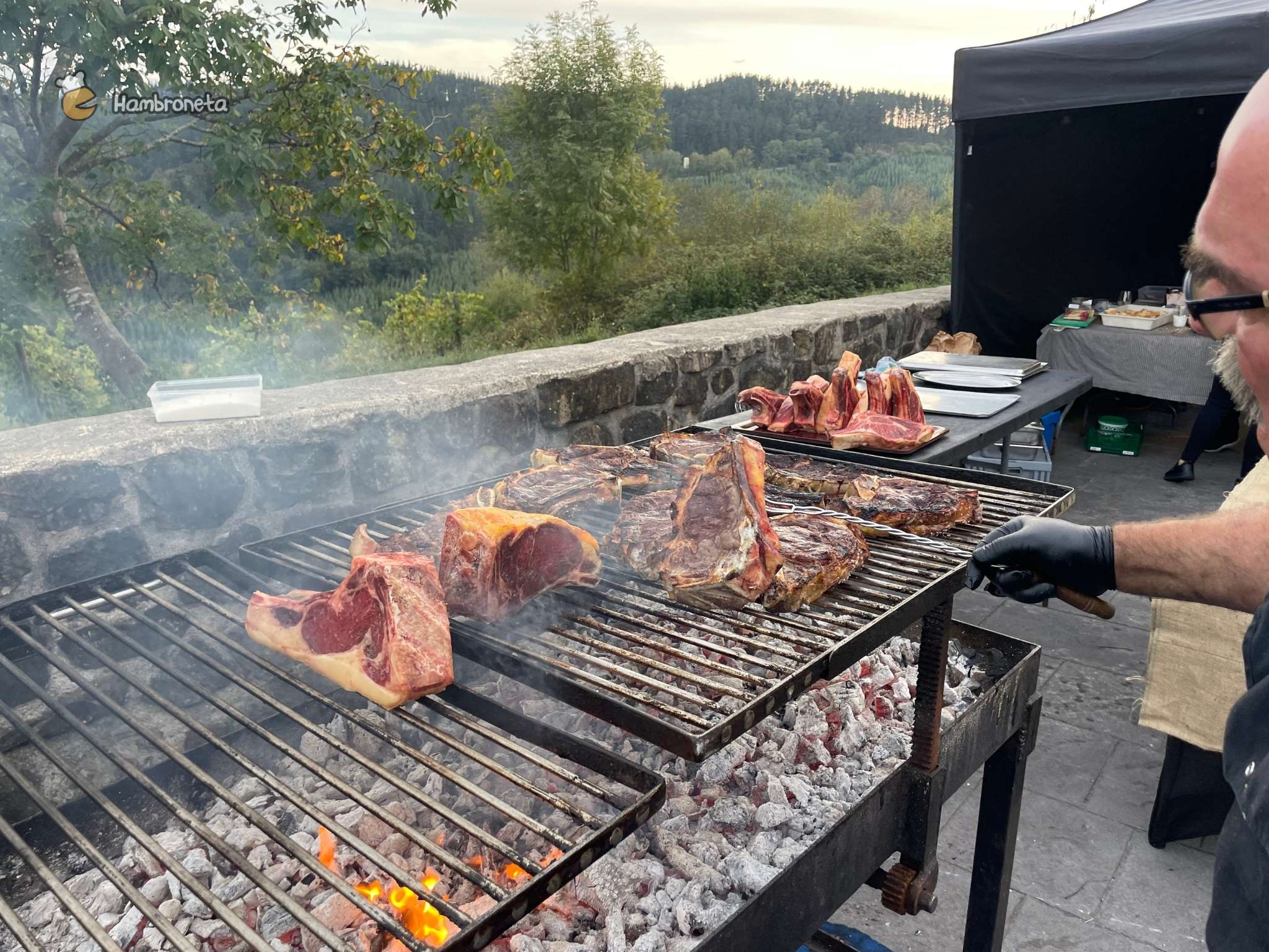 Hambroneta Catering Fiesta Amaia Gorka chuleton